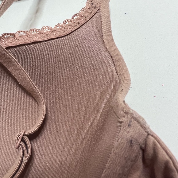 Victoria’s Secret Lined Demi Bra Bundle GUC - Picture 9 of 10